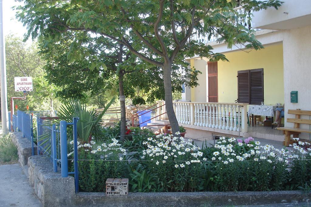 Apartments Cico スタリグラード エクステリア 写真