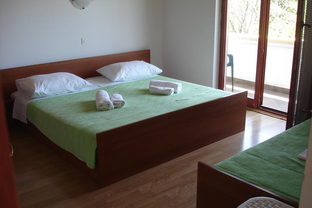 Apartments Cico スタリグラード エクステリア 写真
